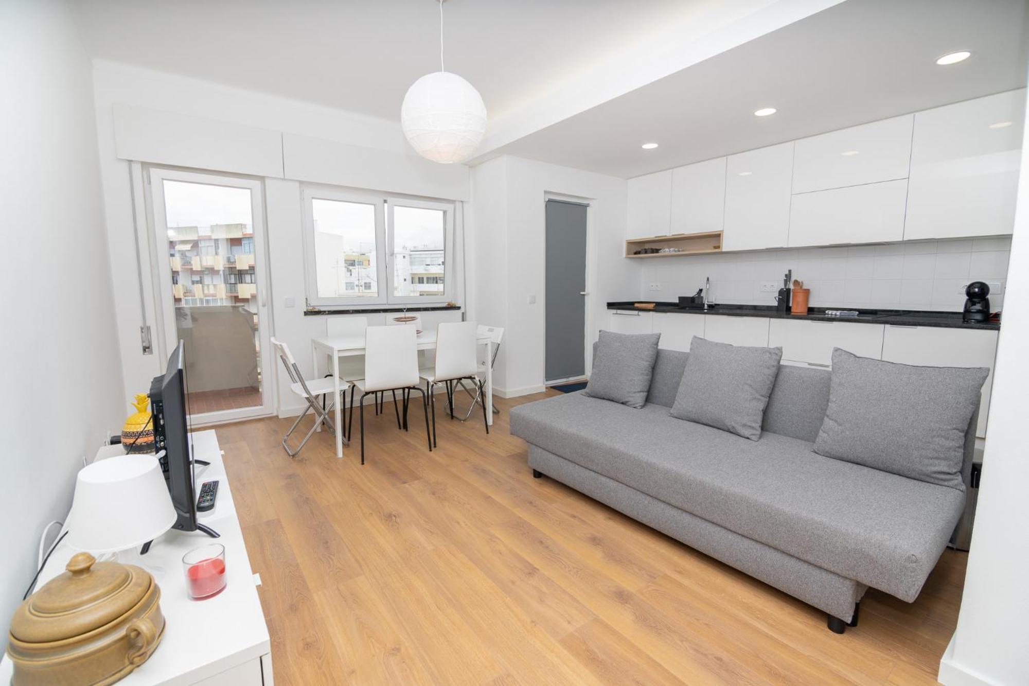 2 Bedroom By Innkeeper Apartment *